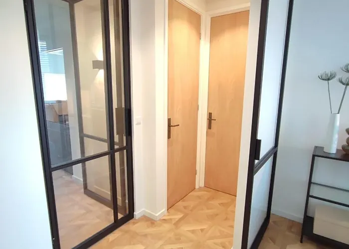 Δωμάτια σε οικογενειακή κατοικία Luxury With Private Bathroom On Great Location.